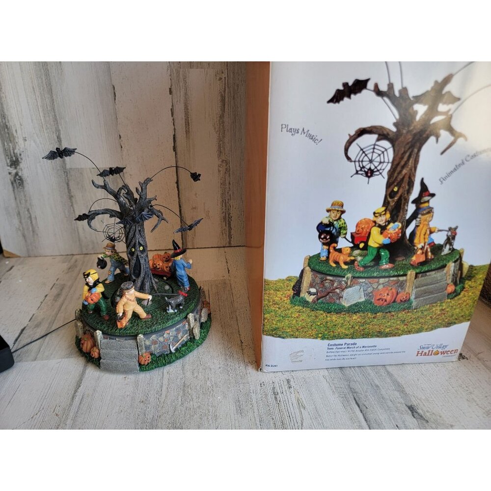 Dept 56 55201‎ AS IS Costume Parade snow village Halloween